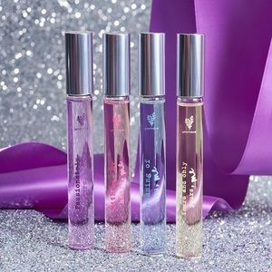 Younique Rollerball Fragrances 💐